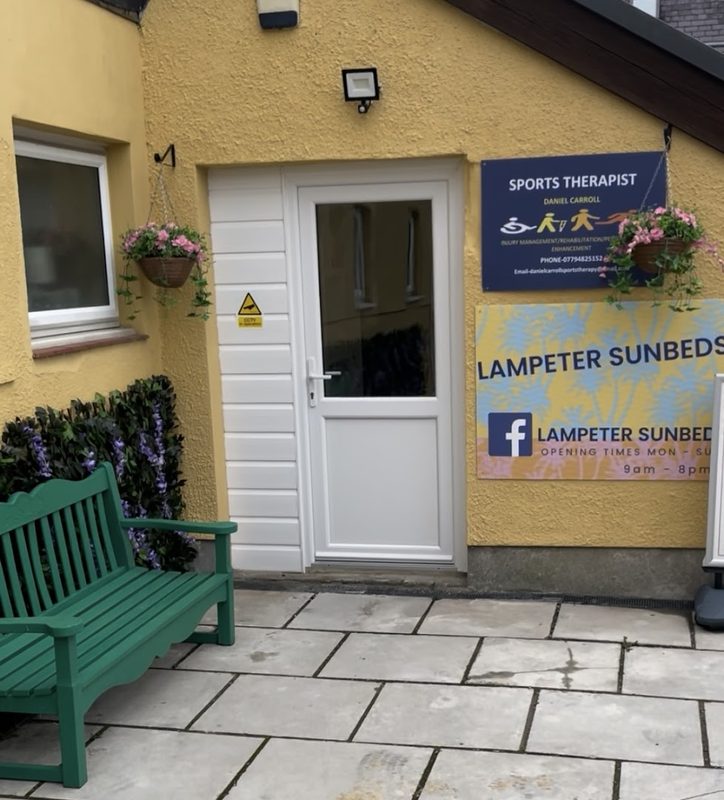Lampeter sunbeds and sauna — photo 1