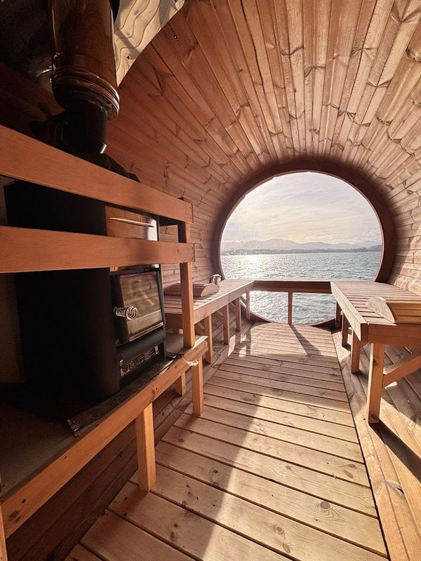 Seacoast Sauna - Beaumaris Beach Sauna (Anglesey) — photo 2