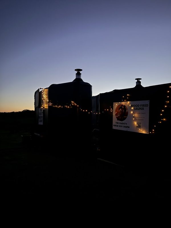 The Sweaty Horsebox Sauna — photo 3