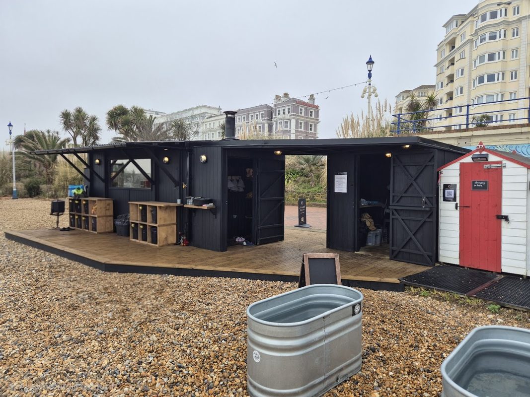 Luna Hut Sauna Eastbourne — photo 4